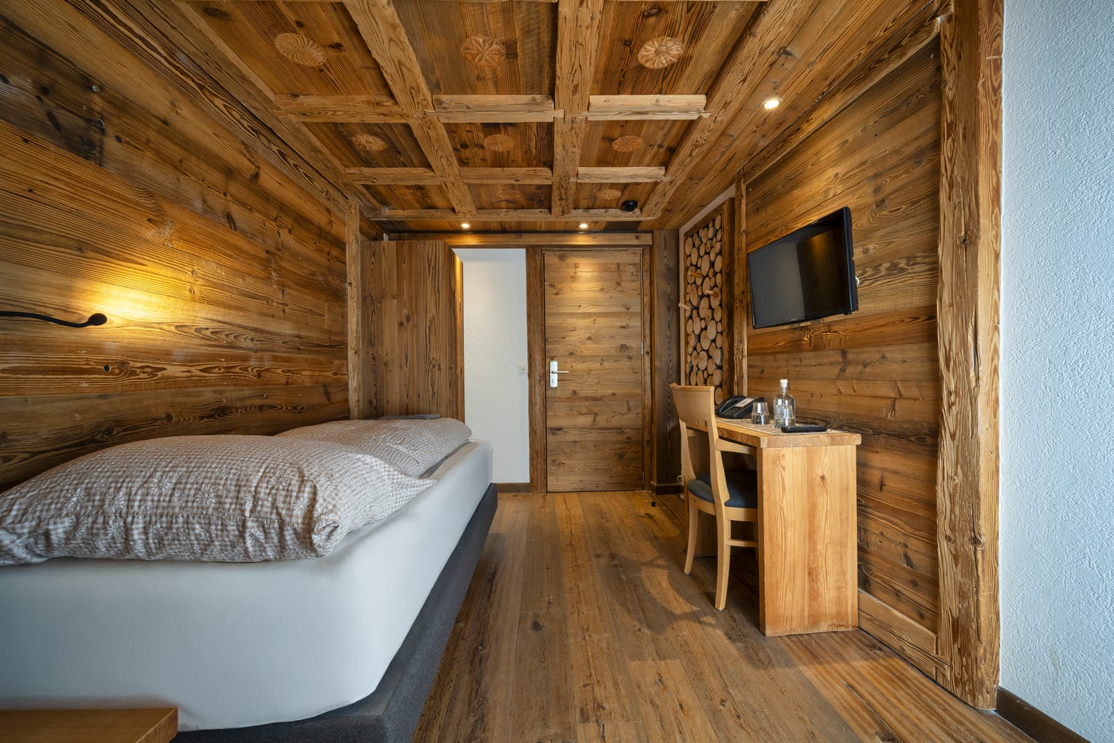 Single Room Balcon Sud avec vue panoramique sur les Alpes