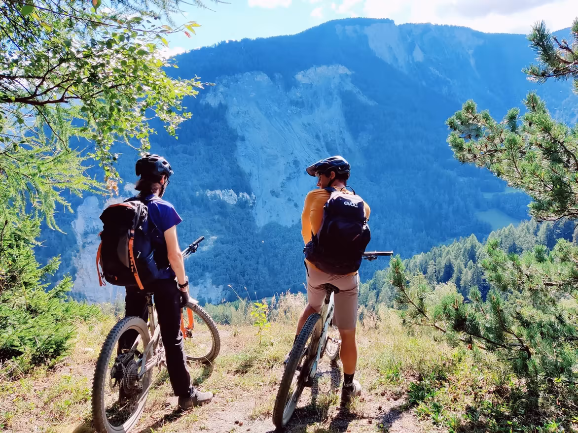Sortie en vélo électrique sur les sentiers de Leysin